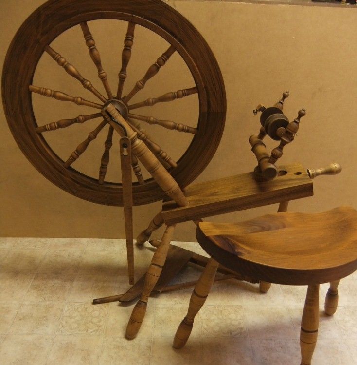 Country Craftsman Saxony Flax Spinning Wheel & Stool J. Franzek Jr